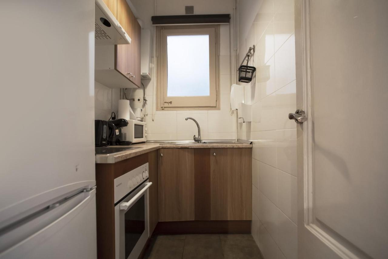 32Par1009 - Big And Spacious Apartment Downtown Barcelona Exterior photo