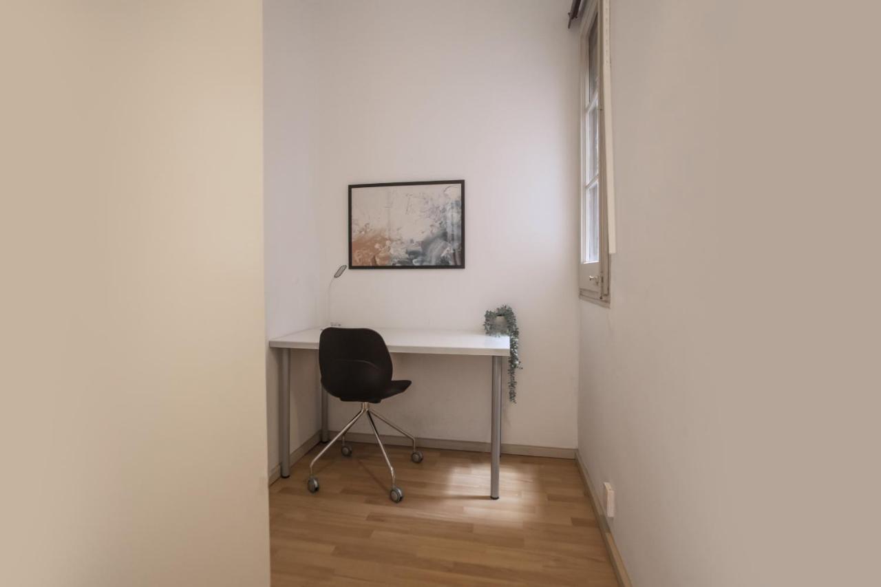 32Par1009 - Big And Spacious Apartment Downtown Barcelona Exterior photo