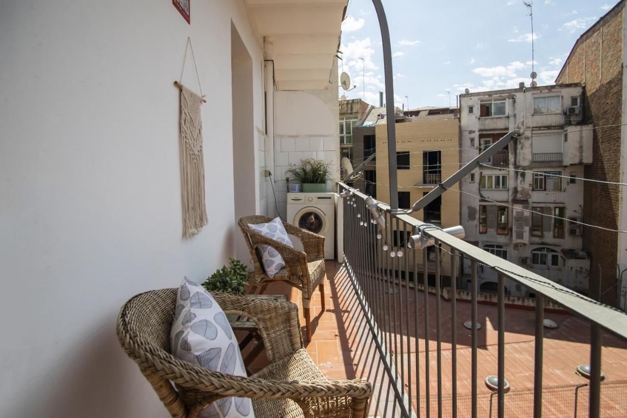 32Par1009 - Big And Spacious Apartment Downtown Barcelona Exterior photo